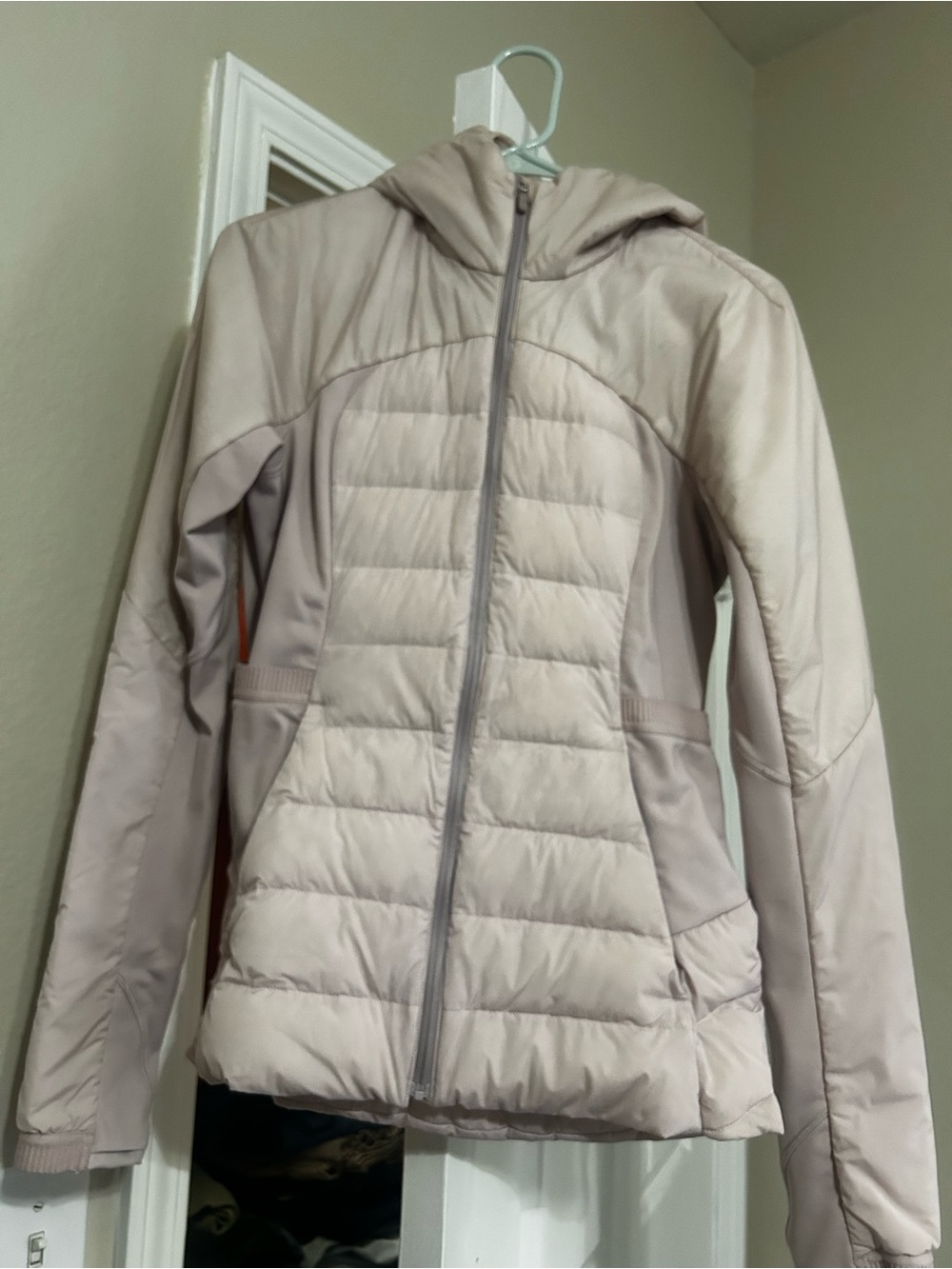lululemon athletica Hooded Quilted Puffer Jacket - Light Taupe